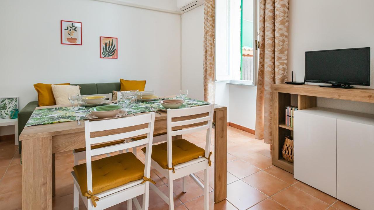 Juriol Apartment Alghero Bagian luar foto