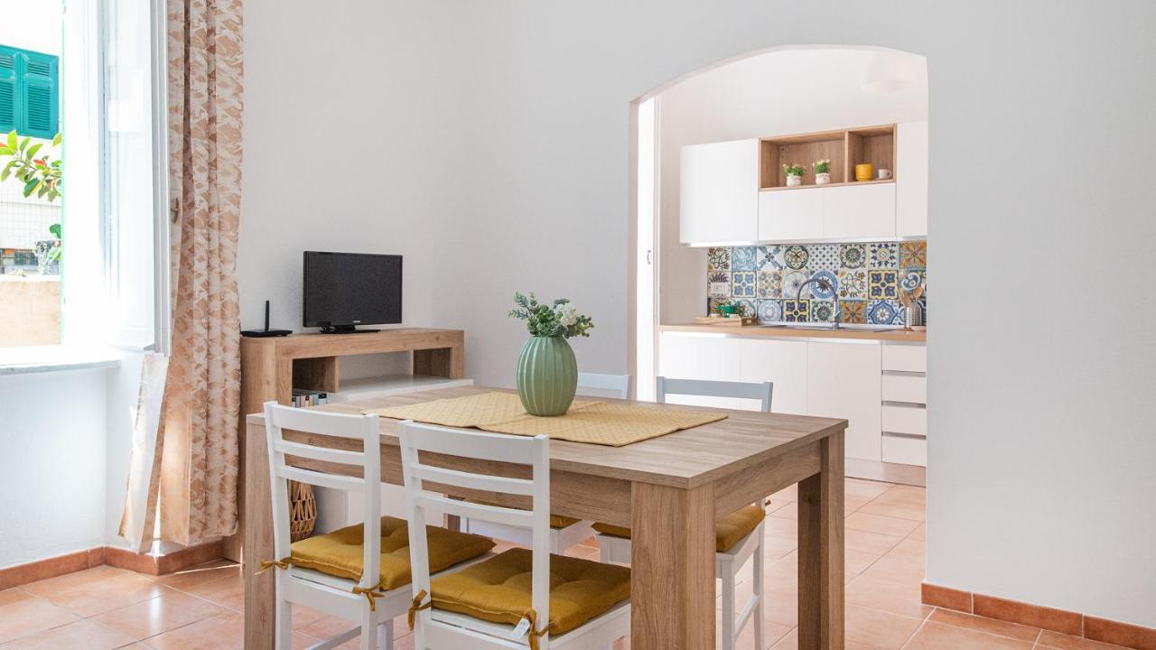 Juriol Apartment Alghero Bagian luar foto
