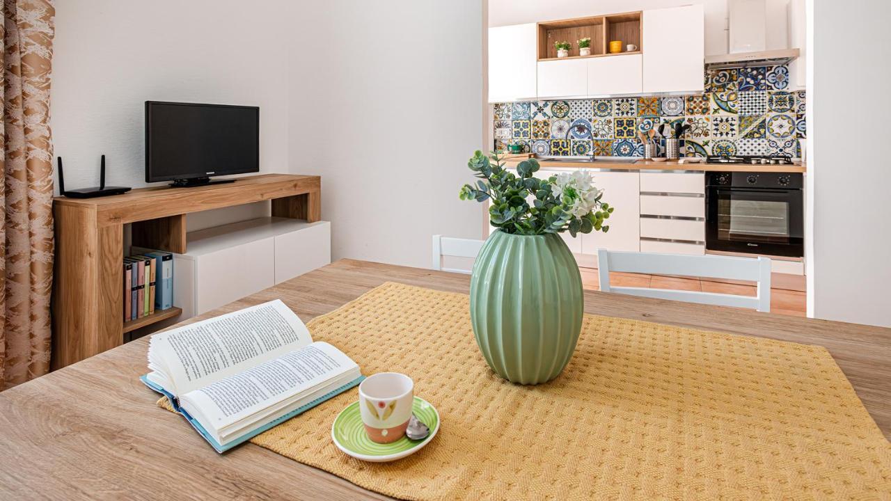 Juriol Apartment Alghero Bagian luar foto